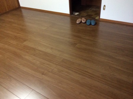 一階リビングルーム、リフォーム済み！